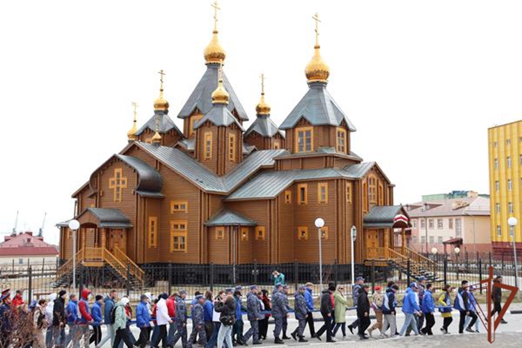 На Дальнем Востоке росгвардейцы приняли участие в мероприятиях ко Дню России