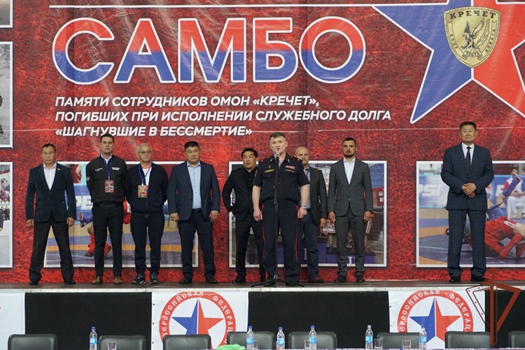 Всероссийские соревнования по боевому самбо памяти погибших сотрудников ОМОН «Кречет» Росгвардии завершились в Бурятии 