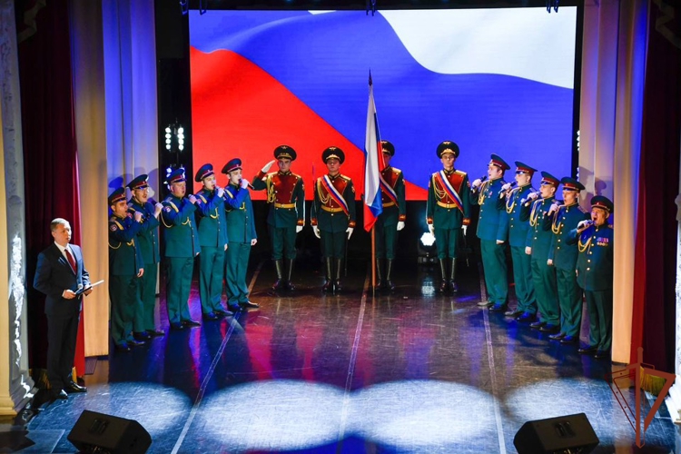 Ансамбль песни и пляски Северо-Западного округа Росгвардии выступил на концерте, посвященном участникам СВО