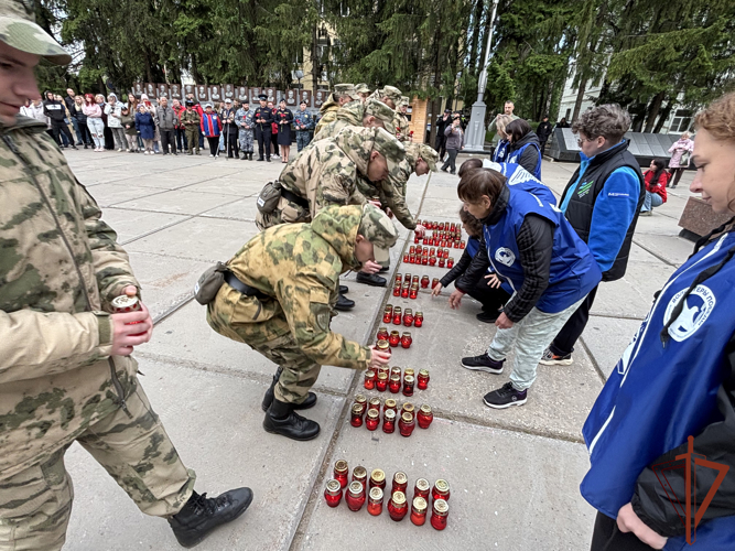 Посвященные Дню памяти и скорби мероприятия прошли в Северо-Западном округе Росгвардии 