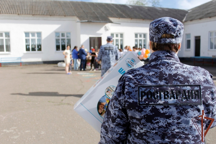 Росгвардия провела посвященные Международному дню защиты детей тематические мероприятия