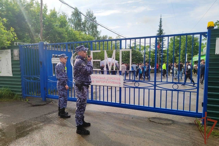 Росгвардия обеспечила охрану общественного порядка во время масштабных спортивных мероприятий в Сибири