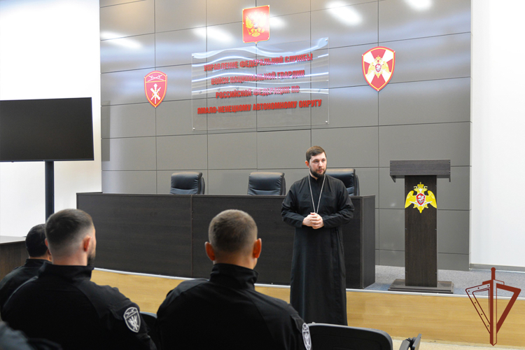 В Уральском округе Росгвардии прошли мероприятия ко Дню семьи, любви и верности