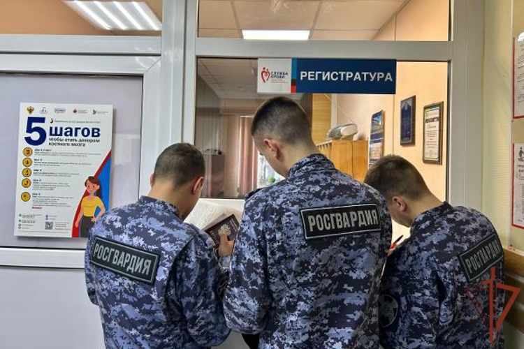 Ведомственная акция «От сердца к сердцу» проходит в Сибирском округе Росгвардии