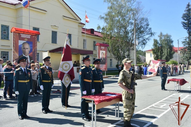 В Уральском округе Росгвардии прошли патриотические мероприятия  