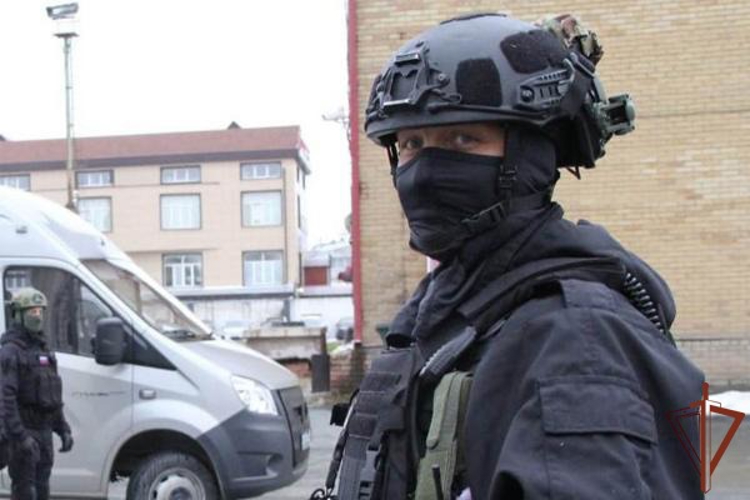 При содействии Росгвардии в Севастополе задержан подозреваемый в совершении насильственных действий