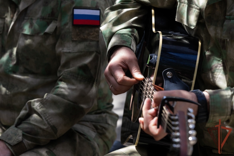 Концертная бригада Ансамбля песни и пляски Южного округа Росгвардии совершила гастрольный тур по ЛНР (видео) 