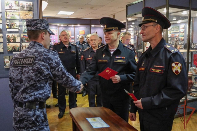 Московский центр профессиональной подготовки вневедомственной охраны Росгвардии отметил годовщину со дня образования (видео)