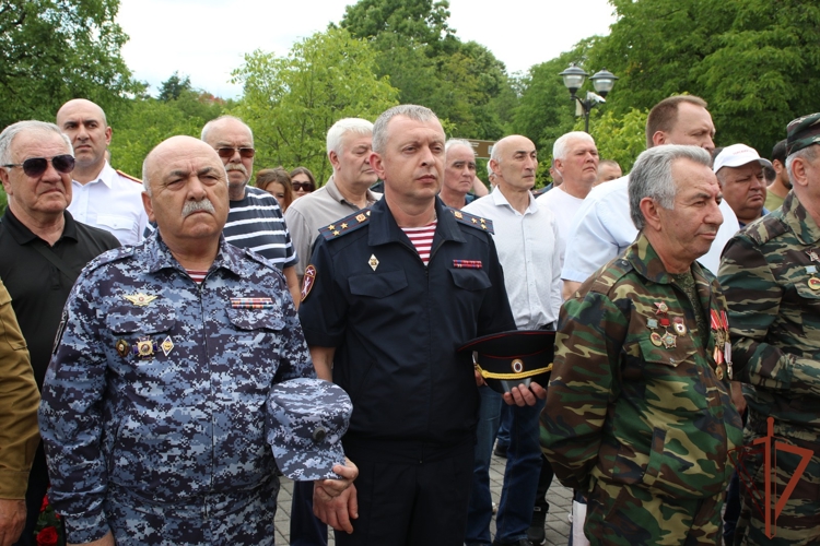 На Северном Кавказе Росгвардия приняла участие в мероприятиях ко Дню ветеранов боевых действий