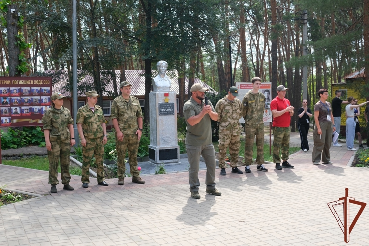 В регионах Центральной России продолжается ведомственная акция «Каникулы с Росгвардией» 