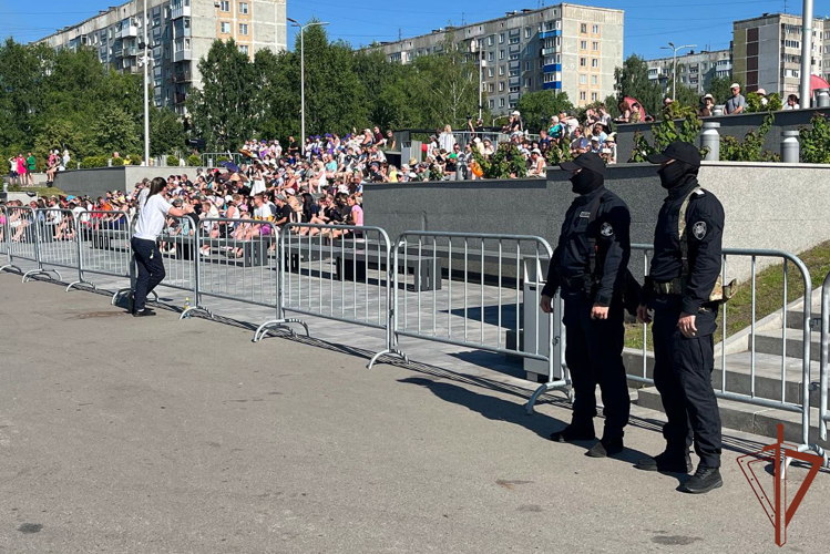 Росгвардия обеспечила правопорядок на массовых мероприятиях в Кузбассе