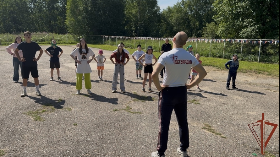 Ведомственная акция «Каникулы с Росгвардией» продолжается в Центральной России
