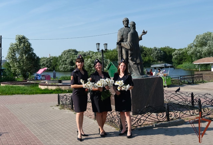 В Центральном округе Росгвардии прошли мероприятия, приуроченные ко Дню семьи, любви и верности