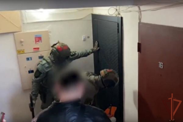 Деятельность телефонных мошенников в Ярославской области пресечена при содействии  СОБР Росгвардии (видео)