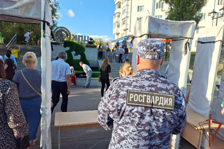 Росгвардия обеспечила безопасность массовых мероприятий на Урале