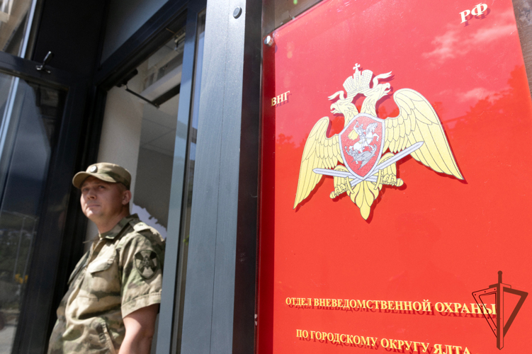 Новый комплекс для подразделений Росгвардии открыли в Крыму