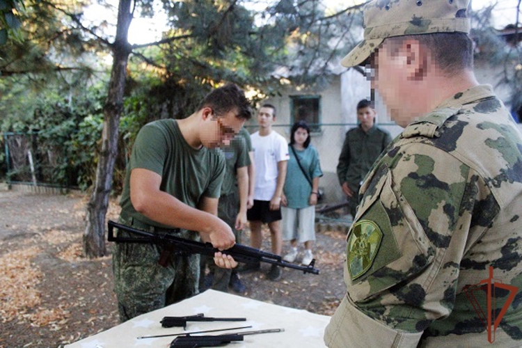 Акция «Каникулы с Росгвардией» продолжается в Херсонской области