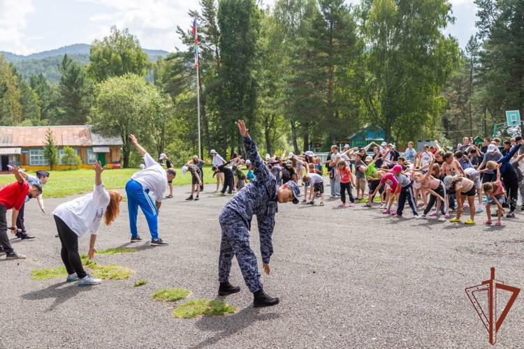 Росгвардейцы в регионах Сибири приняли участие в спортивных мероприятиях ко Дню физкультурника