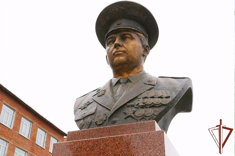 Кемеровской школе присвоено имя героя войск правопорядка