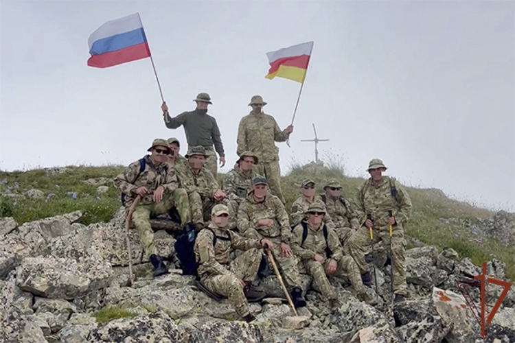 На Северном Кавказе прошли мероприятия ко Дню Государственного флага России с участием росгвардейцев