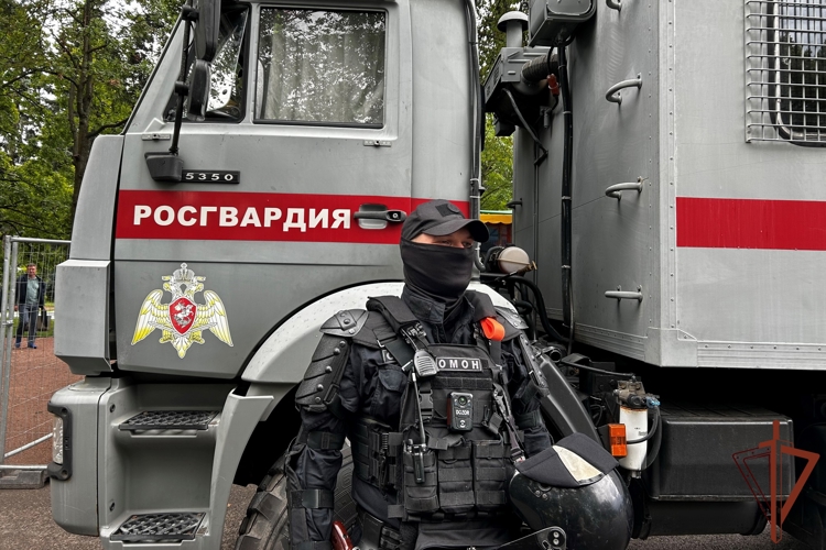 В Санкт-Петербурге Росгвардия обеспечила правопорядок при проведении футбольного матча РПЛ