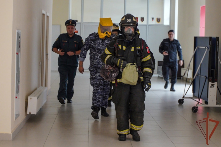 В столичном главке Росгвардии прошло пожарно-тактическое учение (видео)