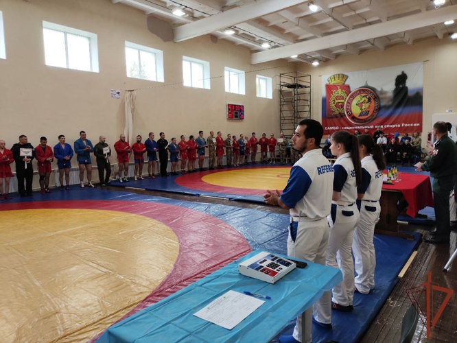 Чемпионат по самбо Уральского округа Росгвардии завершился в Свердловской области