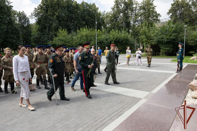 При поддержке Росгвардии стартовал патриотический сбор «Ратники Отечества. Зайцева гора – 2025» 