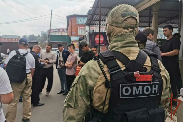  Более 200 нарушений миграционного законодательства выявлены при содействии Росгвардии в Иркутской области за 4 дня 