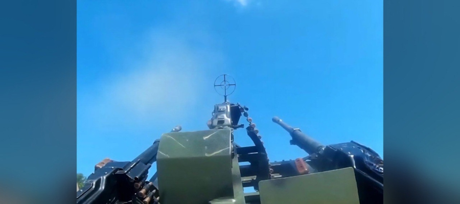 Военнослужащие «стальной» бригады Росгвардии уничтожили ударный дрон ВСУ в Харьковской области (видео)