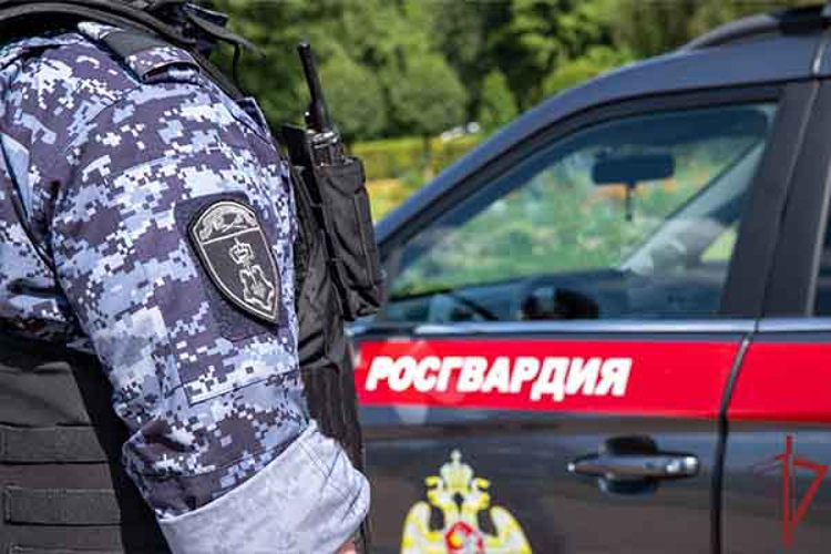 В Москве росгвардейцы помогли семье найти пропавшую дочь (видео)
