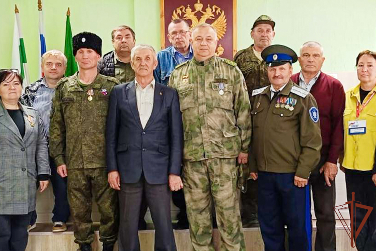 Росгвардейцы на Урале провели патриотические мероприятия с подрастающим поколением