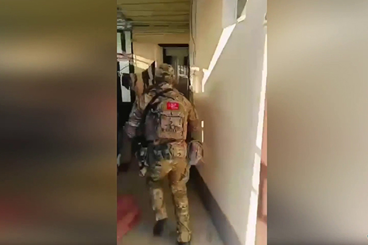 При содействии спецназа Росгвардии на Ставрополье задержаны подозреваемые в организации незаконной миграции