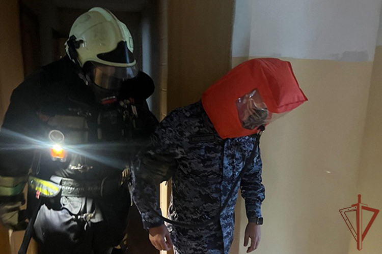 Совместное пожарно-тактическое занятие Росгвардии и МЧС прошло на Камчатке