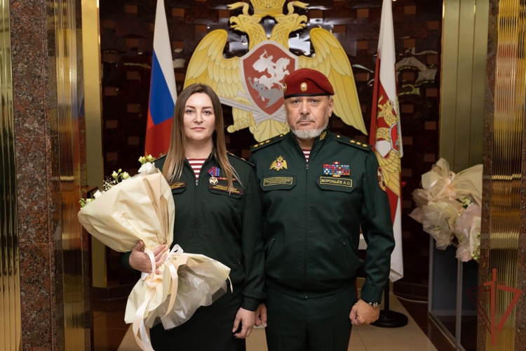 Генерал-полковник Алексей Воробьев вручил ведомственные награды военнослужащим и сотрудникам военно-политических органов Росгвардии (видео)