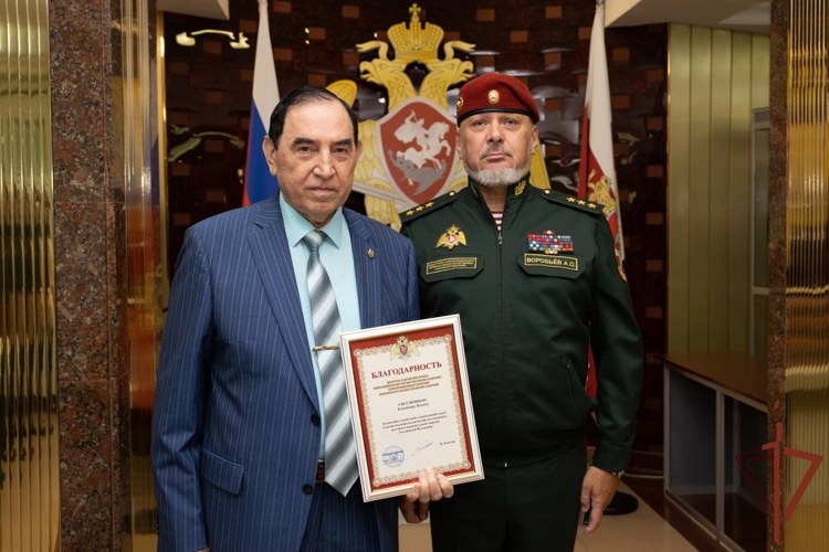 Генерал-полковник Алексей Воробьев вручил ведомственные награды военнослужащим и сотрудникам военно-политических органов Росгвардии (видео)