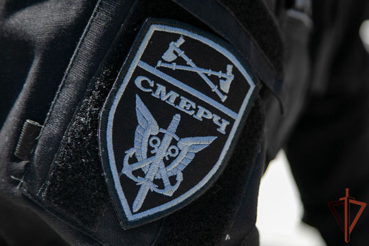В Самаре сотрудник Росгвардии оказал первую помощь мужчине, которого сбил автомобиль