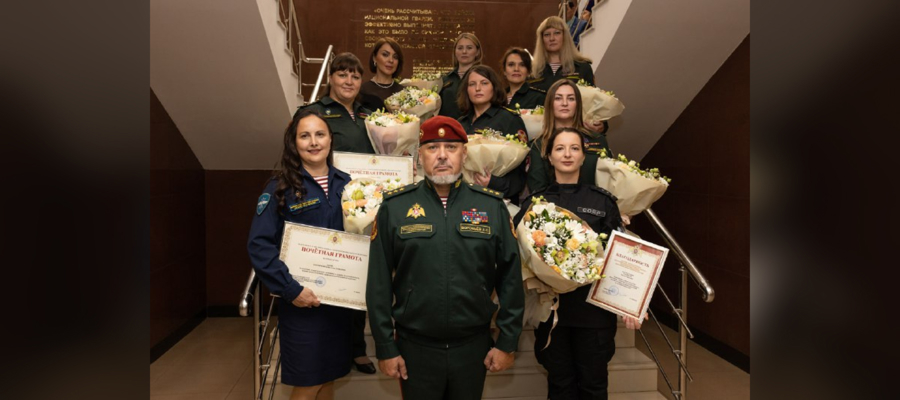 Генерал-полковник Алексей Воробьев вручил ведомственные награды военнослужащим и сотрудникам военно-политических органов Росгвардии (видео)