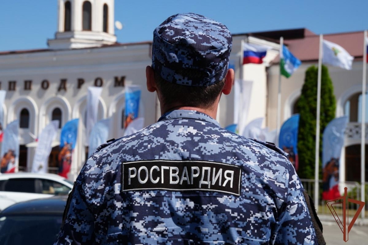 Сотрудники Росгвардии обеспечили безопасность конно-спортивных соревнований в Нальчике