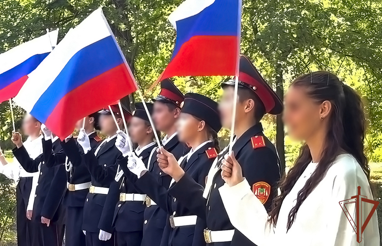 Росгвардейцы стали участниками празднования дня воссоединения исторических регионов с Россией