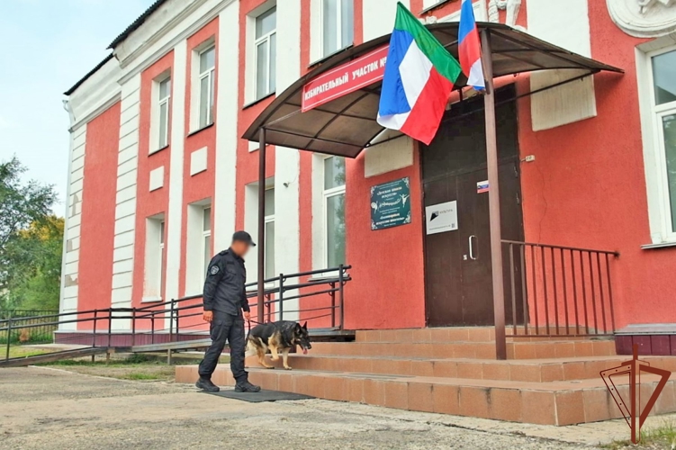 Росгвардия обеспечила безопасность проведения единого дня голосования в регионах Сибири