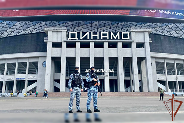 Росгвардейцы обеспечили безопасность матча по регби в Москве