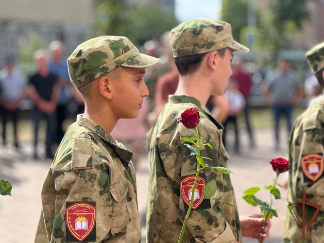 В Северной Осетии увековечили память офицера Росгвардии Героя России Марата Тибилова