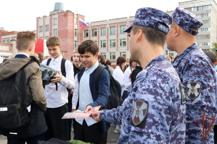 Росгвардейцы приняли участие в фестивале патриотического стиля в Йошкар-Оле