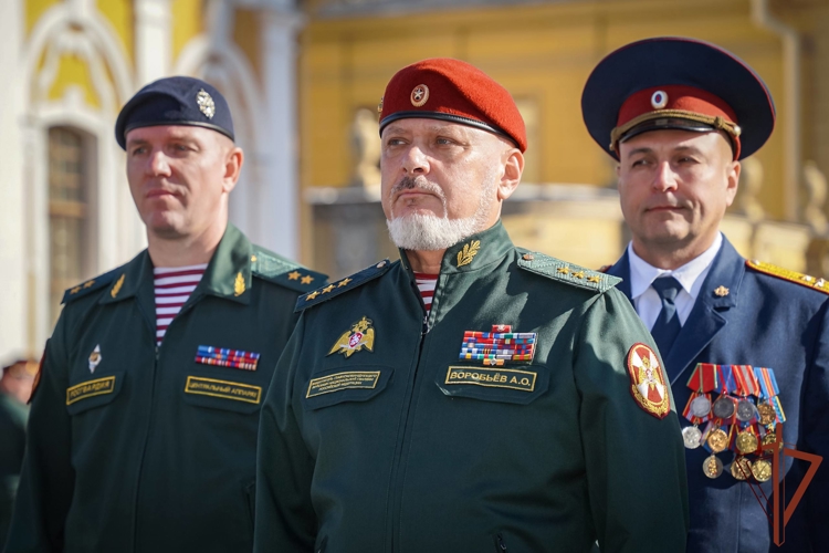 Генерал-полковник Алексей Воробьёв поздравил первокурсников Военной академии Росгвардии с принятием Военной присяги (видео)