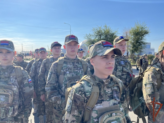 Подшефные Росгвардии школьники из Магадана завоевали бронзу на всероссийском финале «Зарницы 2.0» 
