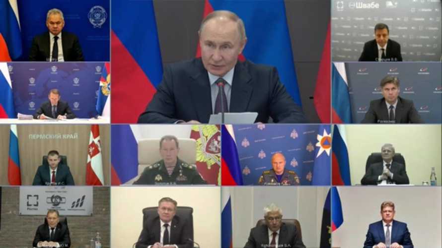 Директор Росгвардии Герой России генерал армии Виктор Золотов принял участие в заседании Военно-промышленной комиссии
