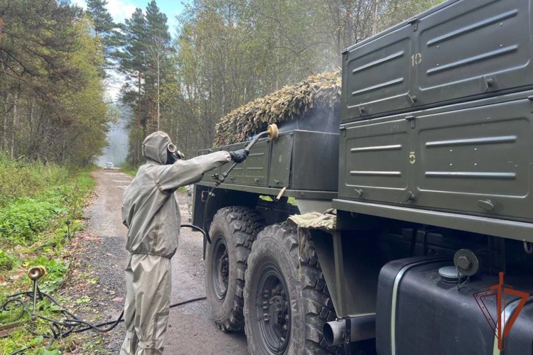 Межведомственные учения по противодействию химическим угрозам и БПЛА прошли на базе северского соединения Росгвардии 