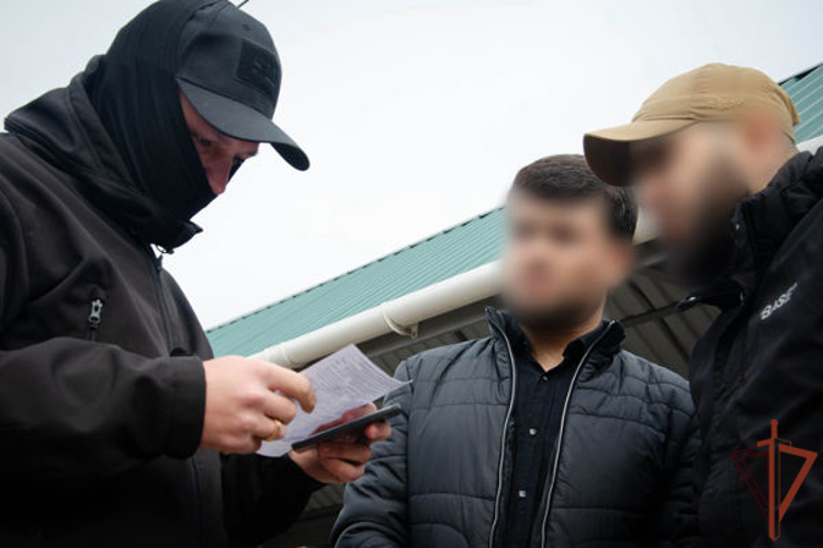 В Пензе при содействии спецназа Росгвардии прошел миграционный рейд