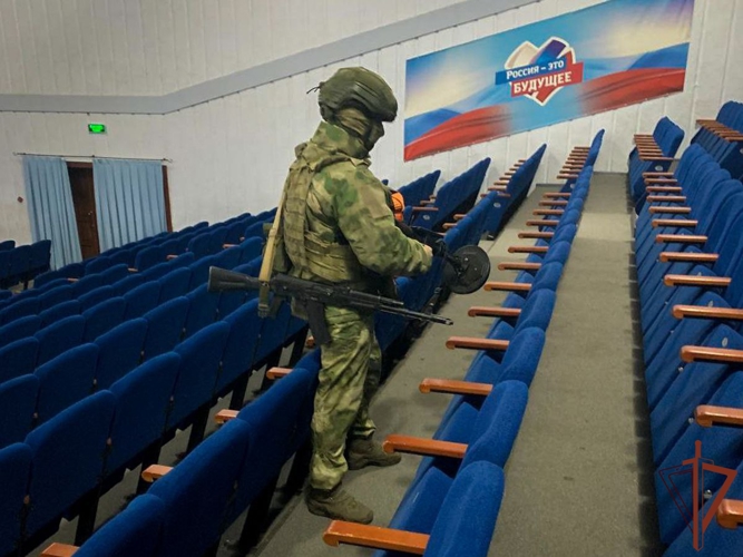 Росгвардейцы обеспечили безопасность и правопорядок во время мероприятий, посвящённых воссоединению Донбасса и Новороссии с Россией